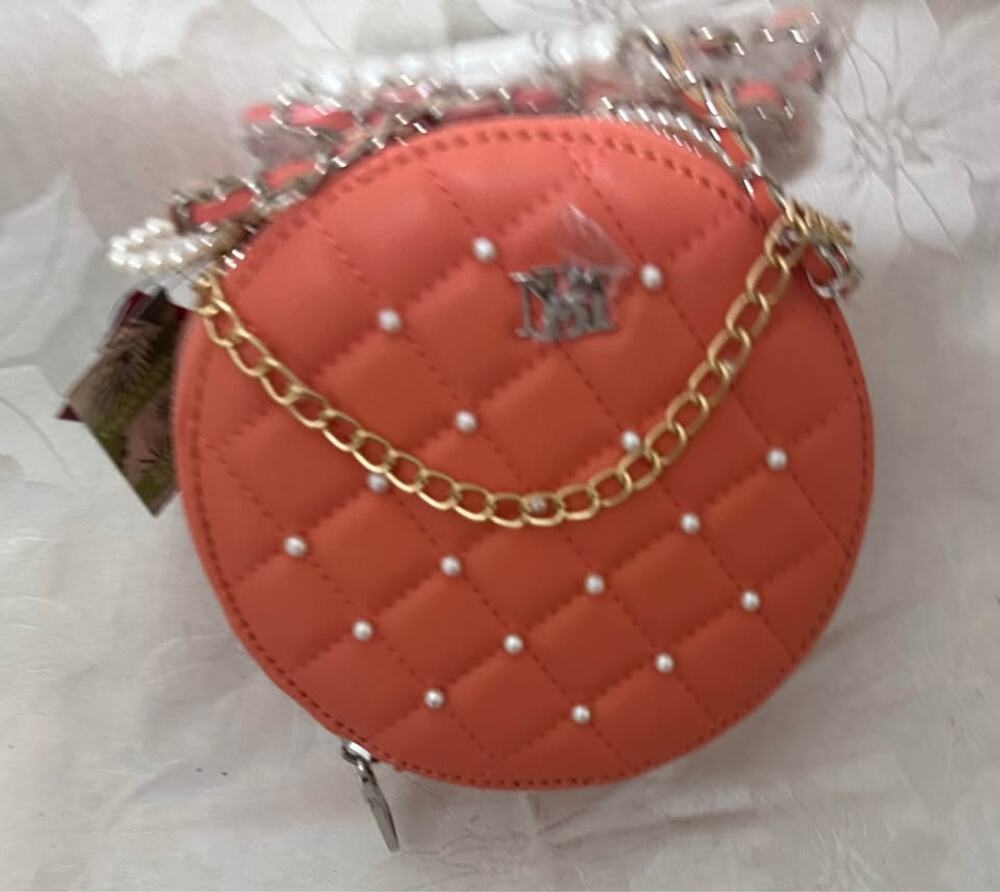 NEW BADGLEY MISCHKA RD CORAL CROSSBODY W/PEARLS B-161